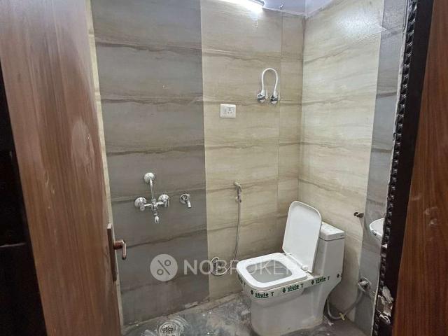 2 BHK House for Rent In Niti Khand I, Indirapuram