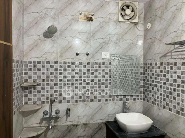 2 BHK House for Rent In Omicron Ii