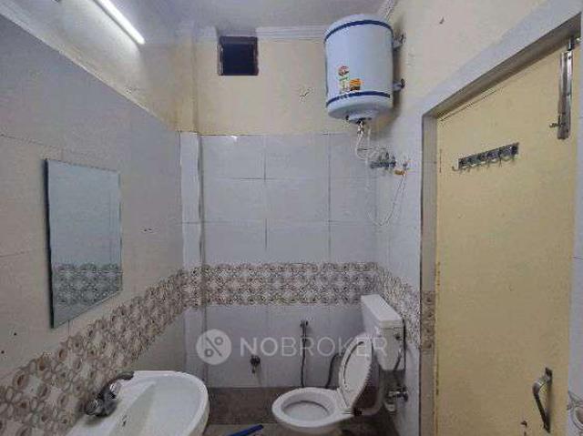2 BHK House for Rent In Pandav Nagar