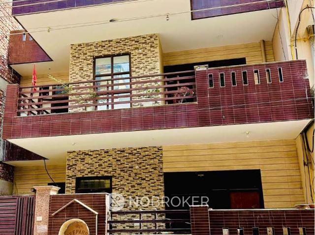 2 BHK House for Rent In Palam Vihar