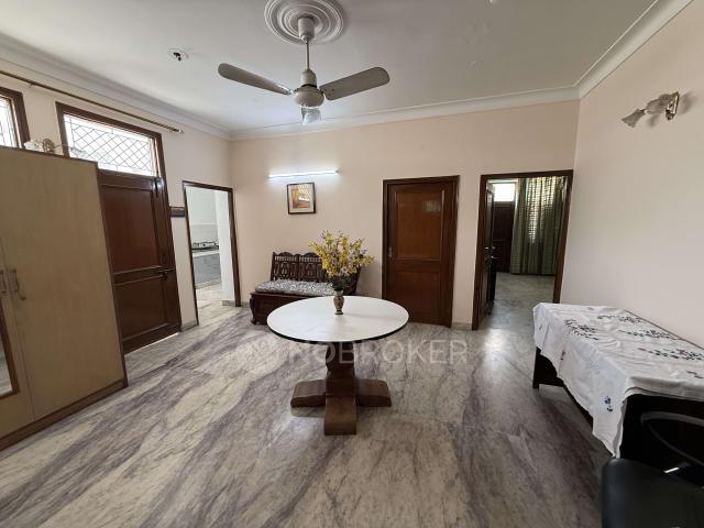 2 BHK House for Rent In Palam Vihar