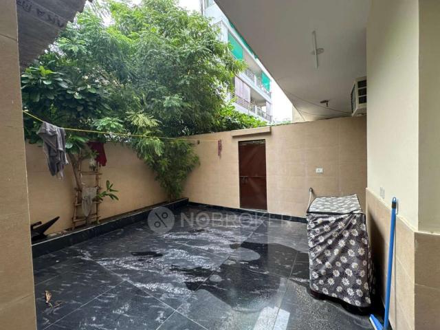 2 BHK House for Rent In Palam Vihar