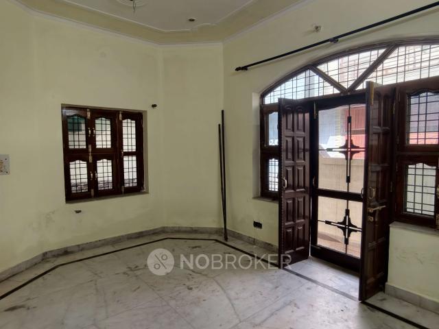 2 BHK House for Rent In Palam Vihar Extension