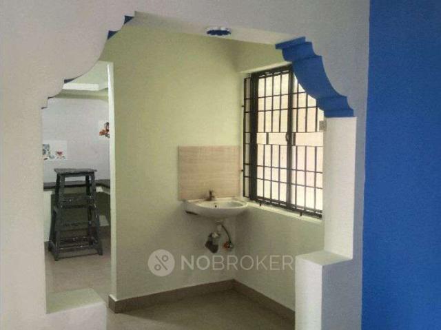 2 BHK House for Rent In Porur