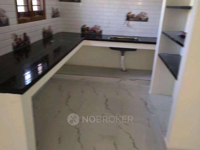 2 BHK House for Rent In Porur