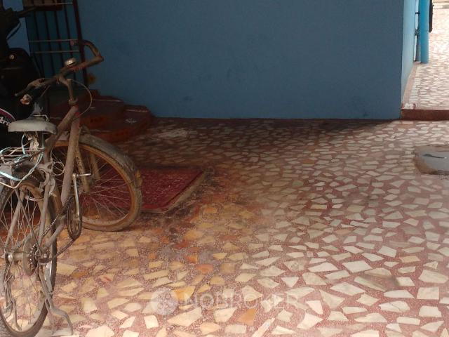 2 BHK House for Rent In Porur