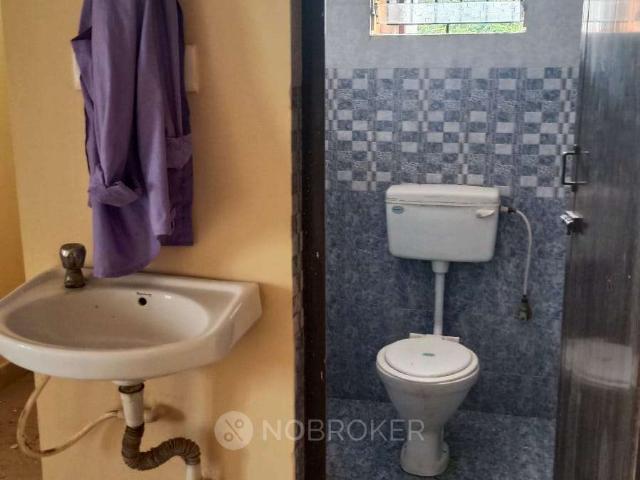 2 BHK House for Rent In Porur