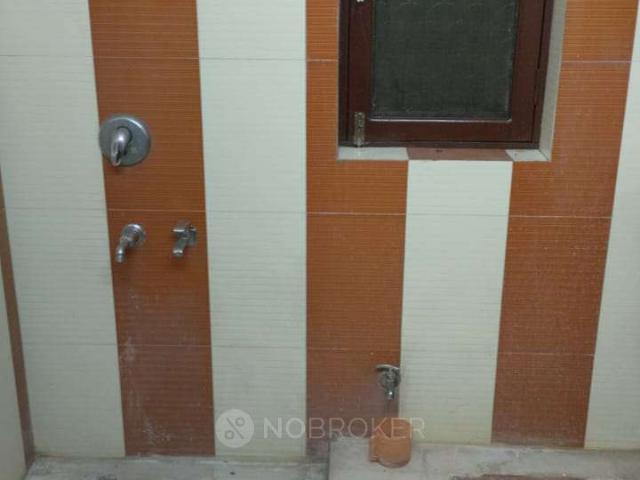 2 BHK House for Rent In Preet Vihar