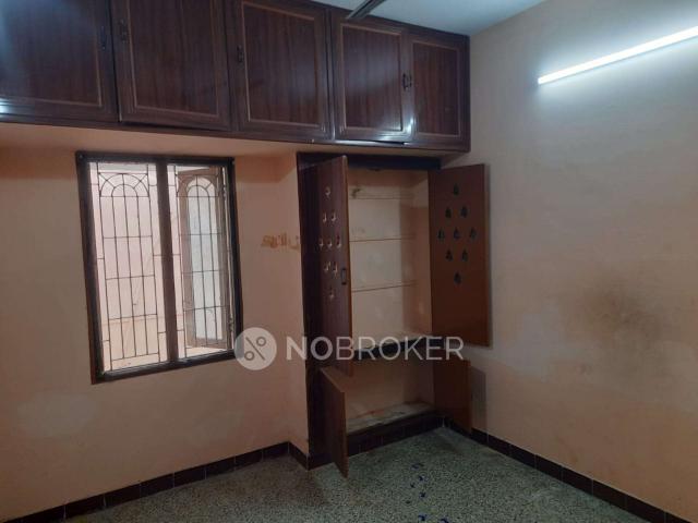2 BHK House for Rent In Puzhuthivakkam
