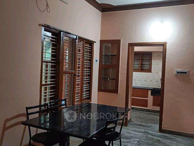 2 BHK Flat for Rent In Marathalli