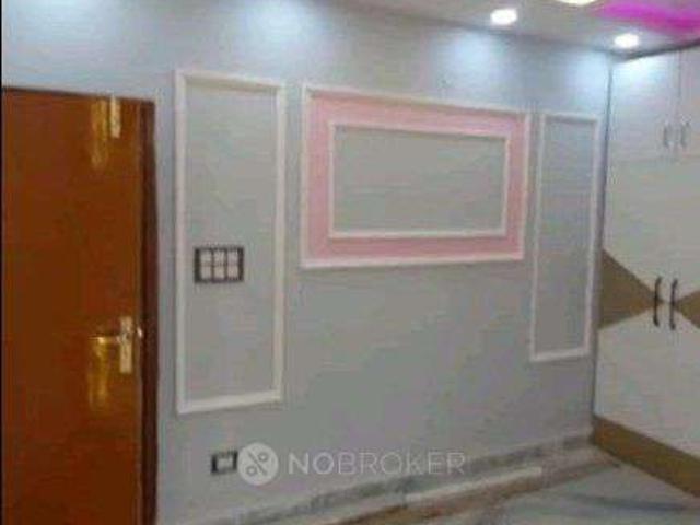 2 BHK House for Rent In Rameshwar Building