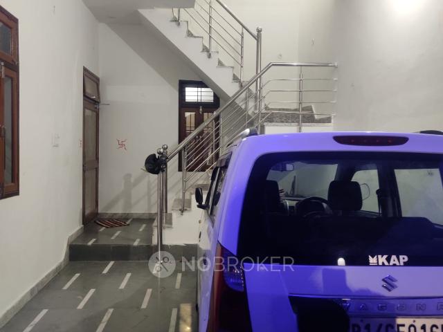 2 BHK House for Rent In Sadarpur
