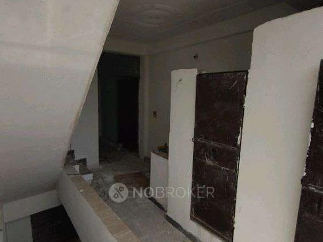 2 BHK House for Rent In Fxqw+8hx, Shankar Vihar, Sector 104