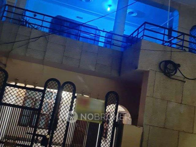 2 BHK House for Rent In Sector 10