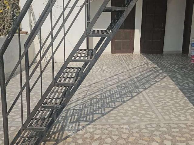 2 BHK House for Rent In Sector 110