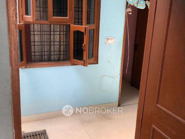 2 BHK House for Rent In Sector 11