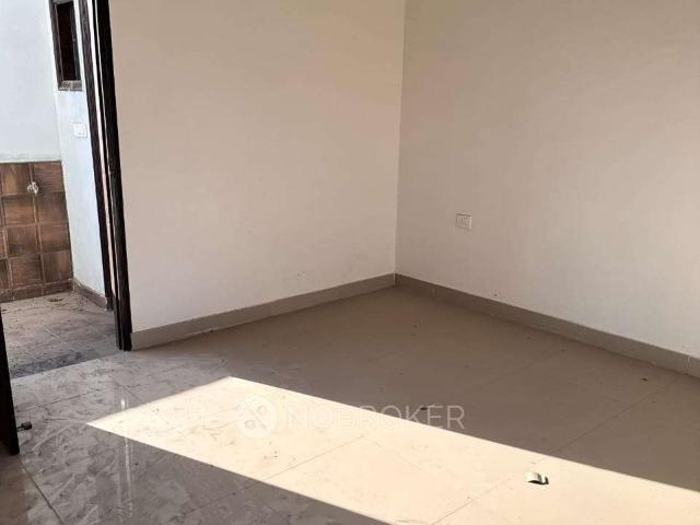 2 BHK House for Rent In Sector 17