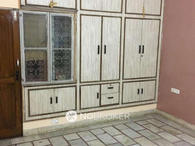 2 BHK House for Rent In Sector 19