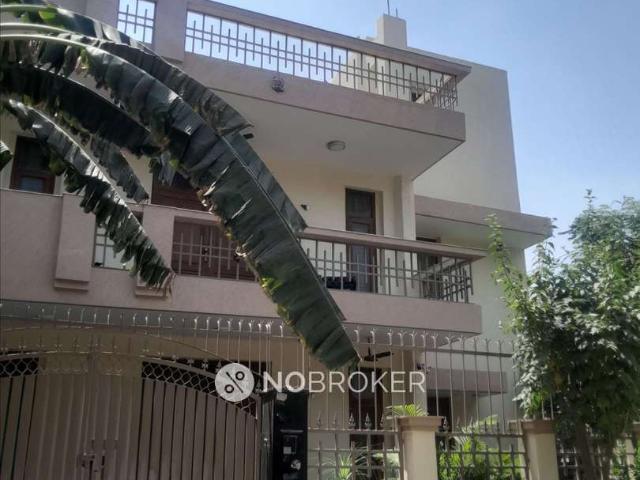 2 BHK House for Rent In Sector 31