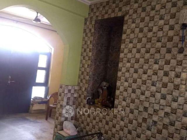 2 BHK House for Rent In Sector 31