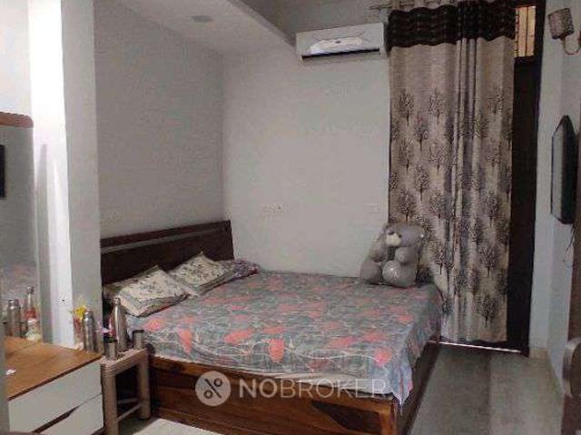 2 BHK House for Rent In Sector 38