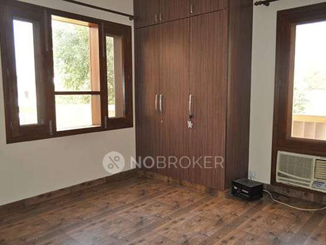 2 BHK House for Rent In Mohyal Colony Park, Mohyal Colony, Sector 40, Gurugram