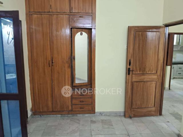 2 BHK House for Rent In Sector 40
