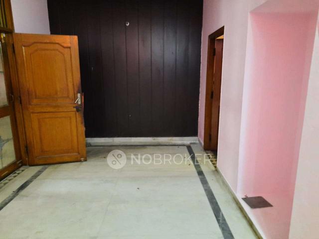 2 BHK House for Rent In Sector 40