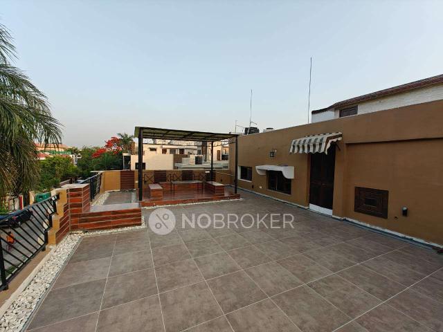 2 BHK House for Rent In Sector 40