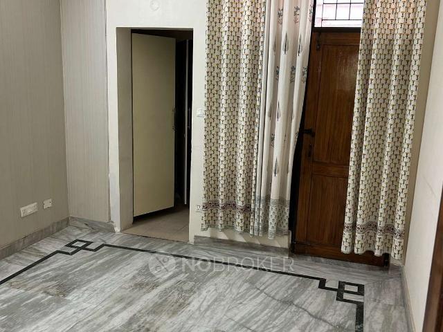 2 BHK House for Rent In Sector 45