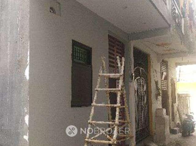 2 BHK House for Rent In Sector 45