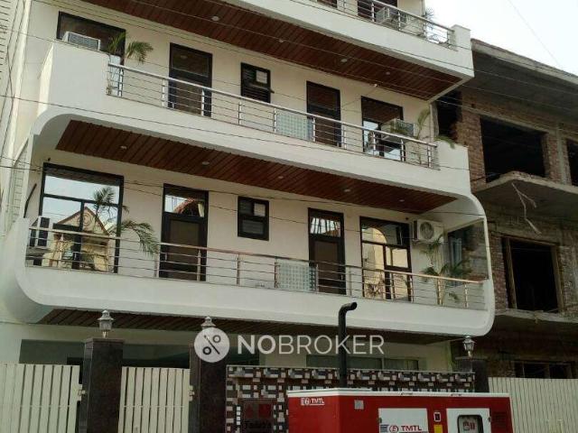 2 BHK House for Rent In Sector 45