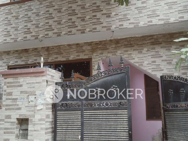 2 BHK House for Rent In Sector 45