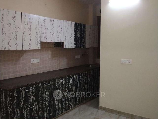 2 BHK House for Rent In Sector 52