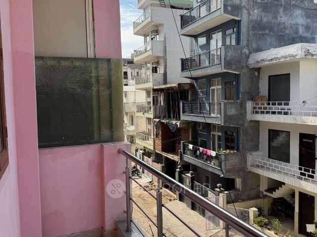 2 BHK House for Rent In Sector 53