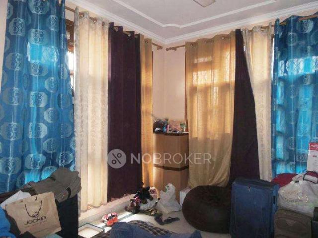 2 BHK House for Rent In Sector 54