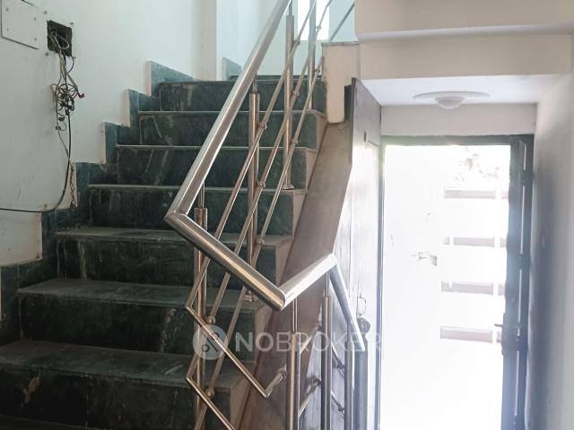 2 BHK House for Rent In Sector 56