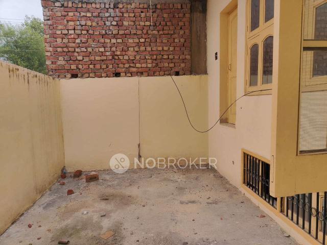 2 BHK House for Rent In Sector 62