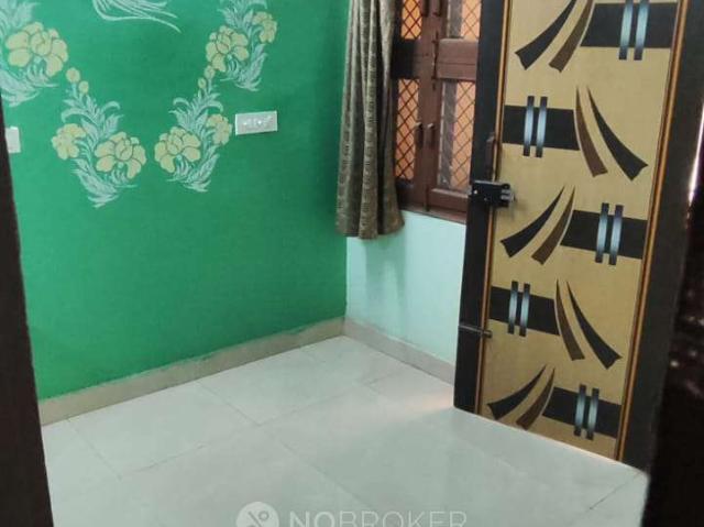 2 BHK House for Rent In Sector 63 A