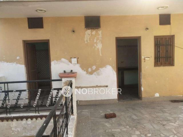2 BHK House for Rent In Sector 8