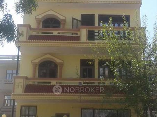 2 BHK House for Rent In Sector 9