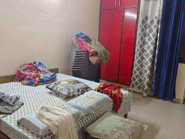 2 BHK House for Rent In Sp1, Sadarpur, Sector 45, Noida, Ut