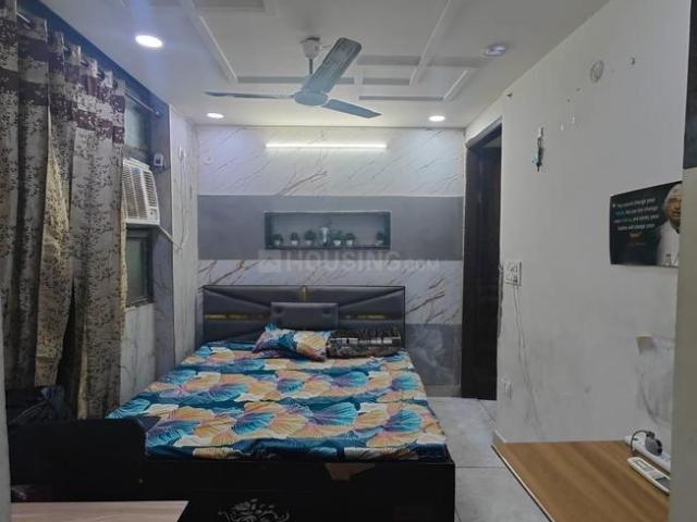 2 BHK Independent Builder Floor in Mukherjee Nagar for rent New Delhi. The reference number is 17961368