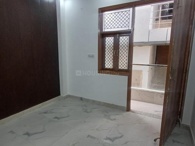 2 BHK Independent Builder Floor in Mukherjee Nagar for rent New Delhi. The reference number is 20319236