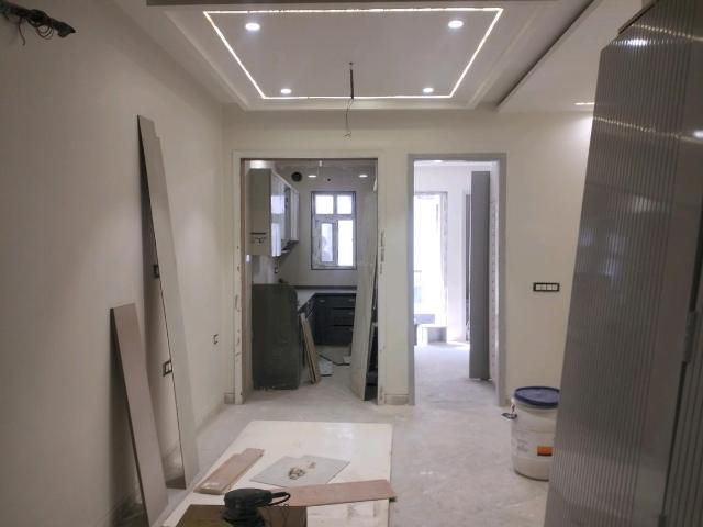 2 BHK Independent Builder Floor in Mukherjee Nagar for resale New Delhi. The reference number is 19491215