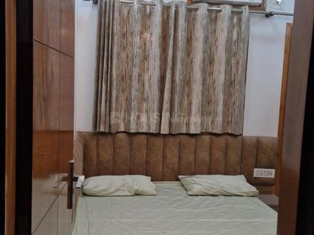 2 BHK Independent Builder Floor in Mukherjee Nagar for resale New Delhi. The reference number is 20785074