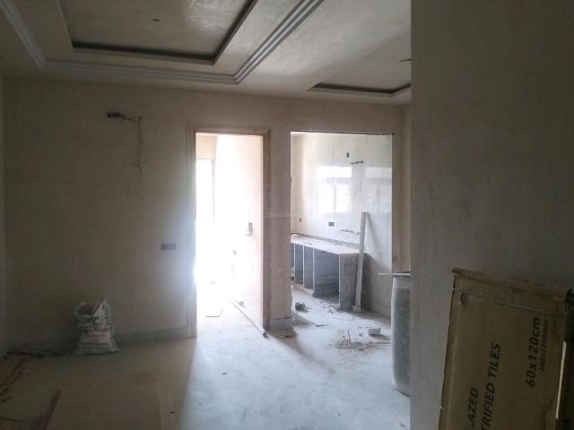 2 BHK Independent Builder Floor in Mukherjee Nagar for resale North West Delhi. The reference number is 16829392