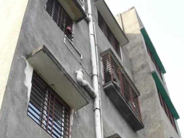 2 BHK Independent Builder Floor in Madhyamgram for resale Kolkata. The reference number is 12036780