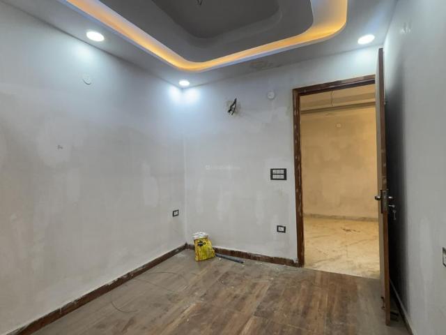 2 BHK Independent Builder Floor in Mahavir Enclave for resale New Delhi. The reference number is 20240551