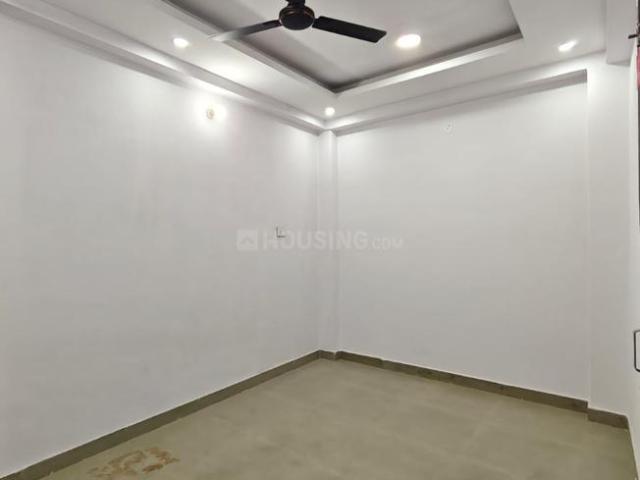 2 BHK Independent Builder Floor in Mahavir Enclave for resale New Delhi. The reference number is 20258774